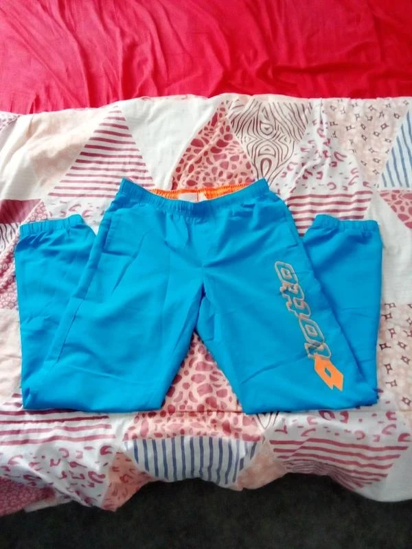 Bas de jogging " Lotto " homme, taille L.